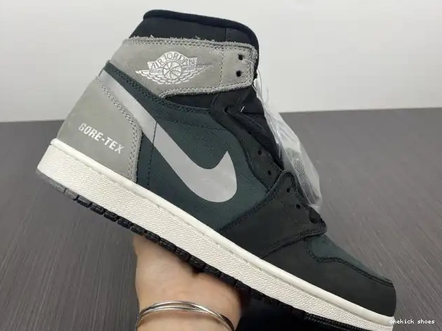 Rep Onekick Element Jordan High Gore-Tex DB2889-001 Retro 1 Grey Particle Black 0406